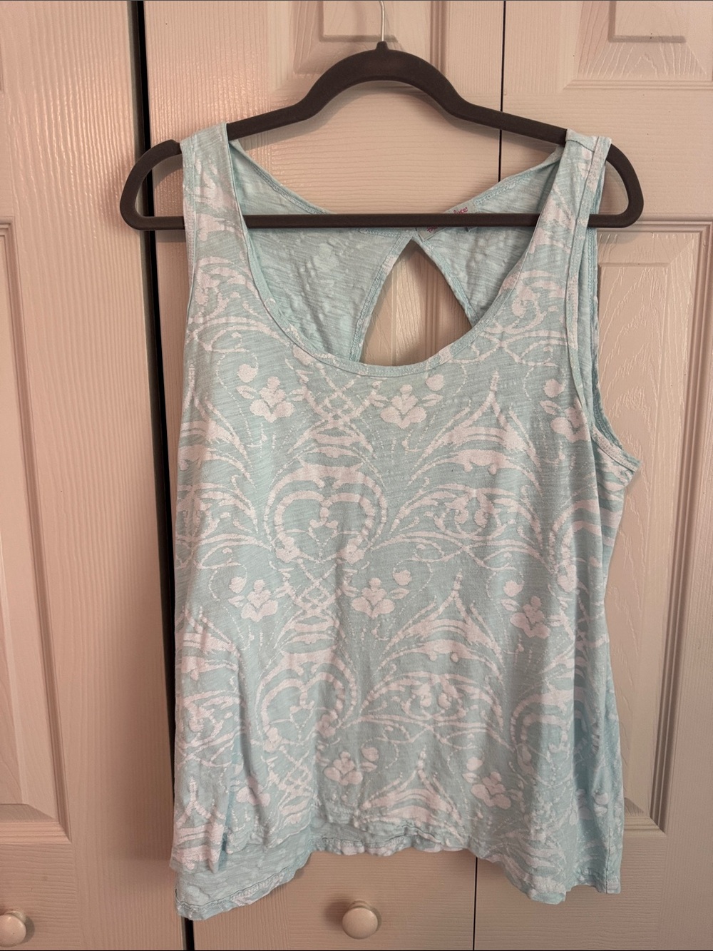 fresh produce Light Blue Floral Cutout-Back Tank